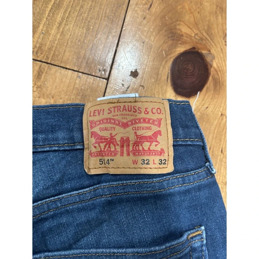 Levi's 514 Men's Straight Fit Jeans Size W32 L32 Medium Wash Blue Denim